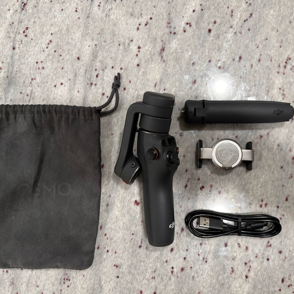 DJI Osmo Mobile 6 Gimbal Stabilizer for Smartphones
